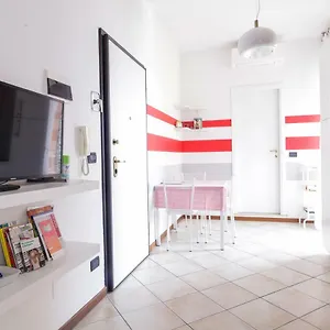 Apartamento Peaceful In The Heart Of, Bolonia